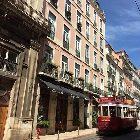 The Ultimate River View Balcony * Lisboa