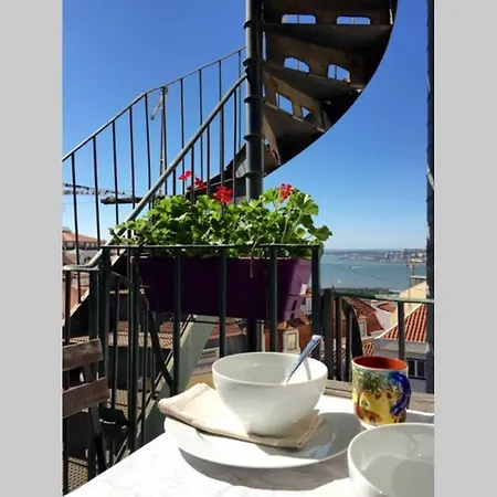 The Ultimate River View Balcony شقة *
